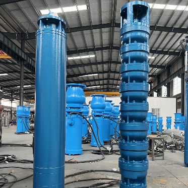 200QJ72-40-18KW 18 kW motor gücü, 72 m3/h akış hızı ve 40 m başlı tarımsal ve endüstriyel su temini için derin kuyunun daldırılabilir pompası