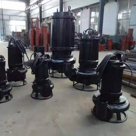 DN100 boşaltma çıkışı ve abrasif çamur işleme için yüksek kromlu alaşımlı 15 kW dalgalanmalı çamur pompası