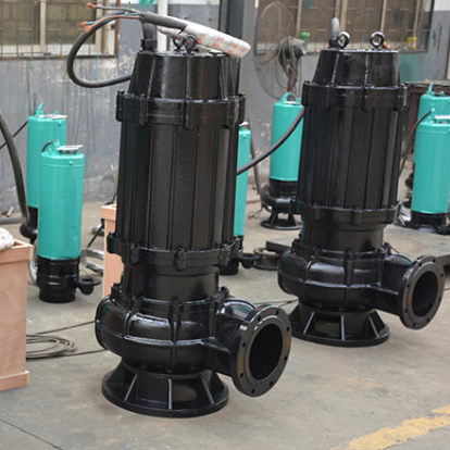 250WQ680-42-132KW-4 Döküm Demir Dalgıç Kanalizasyon Pompası, 680 m³/saat Debi, 42 m Basma Yüksekliği ve 132 kW Motor